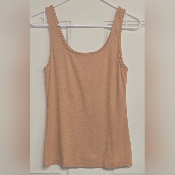 Women's Medium 'A New Day' BNWOT Scoop Neck Nude Colored Tank Top. - Picture 3 of 10